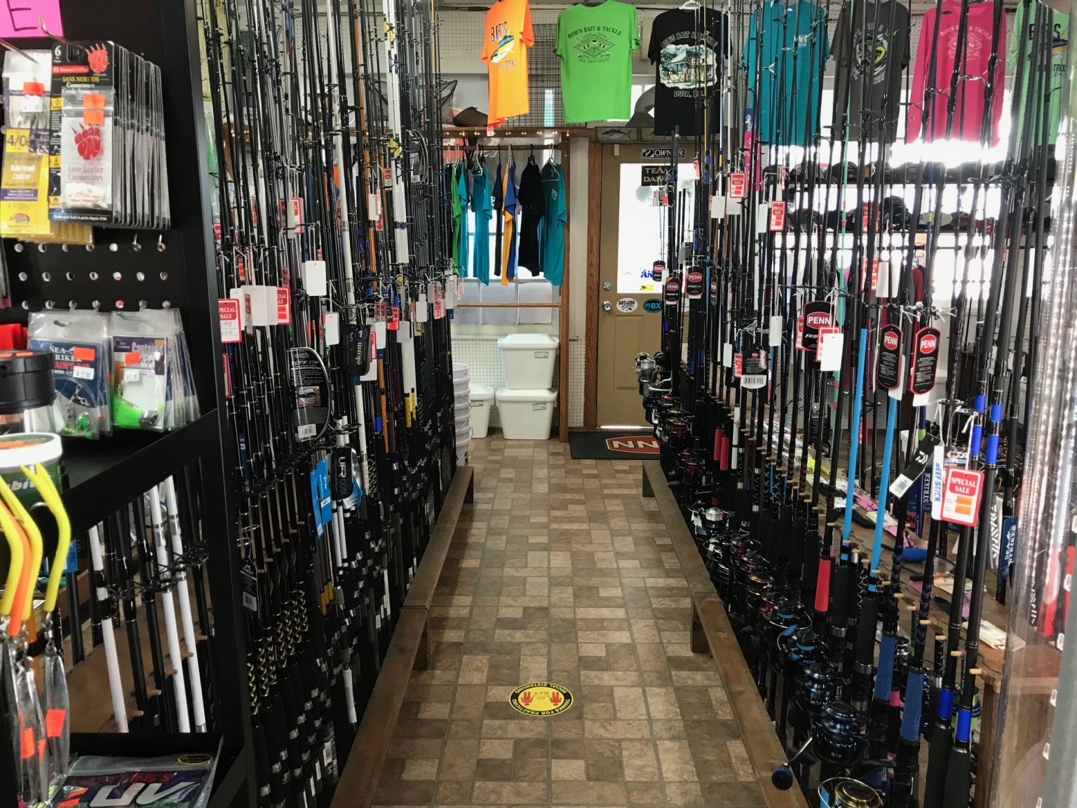 IMG_0087 Bob's Bait & Tackle